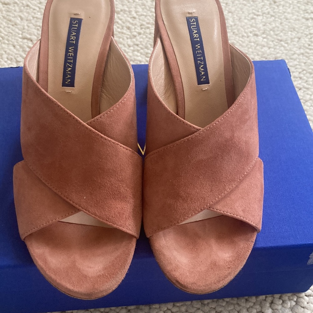 Stuart Weitzman Suede Heel - Picture 1 of 8